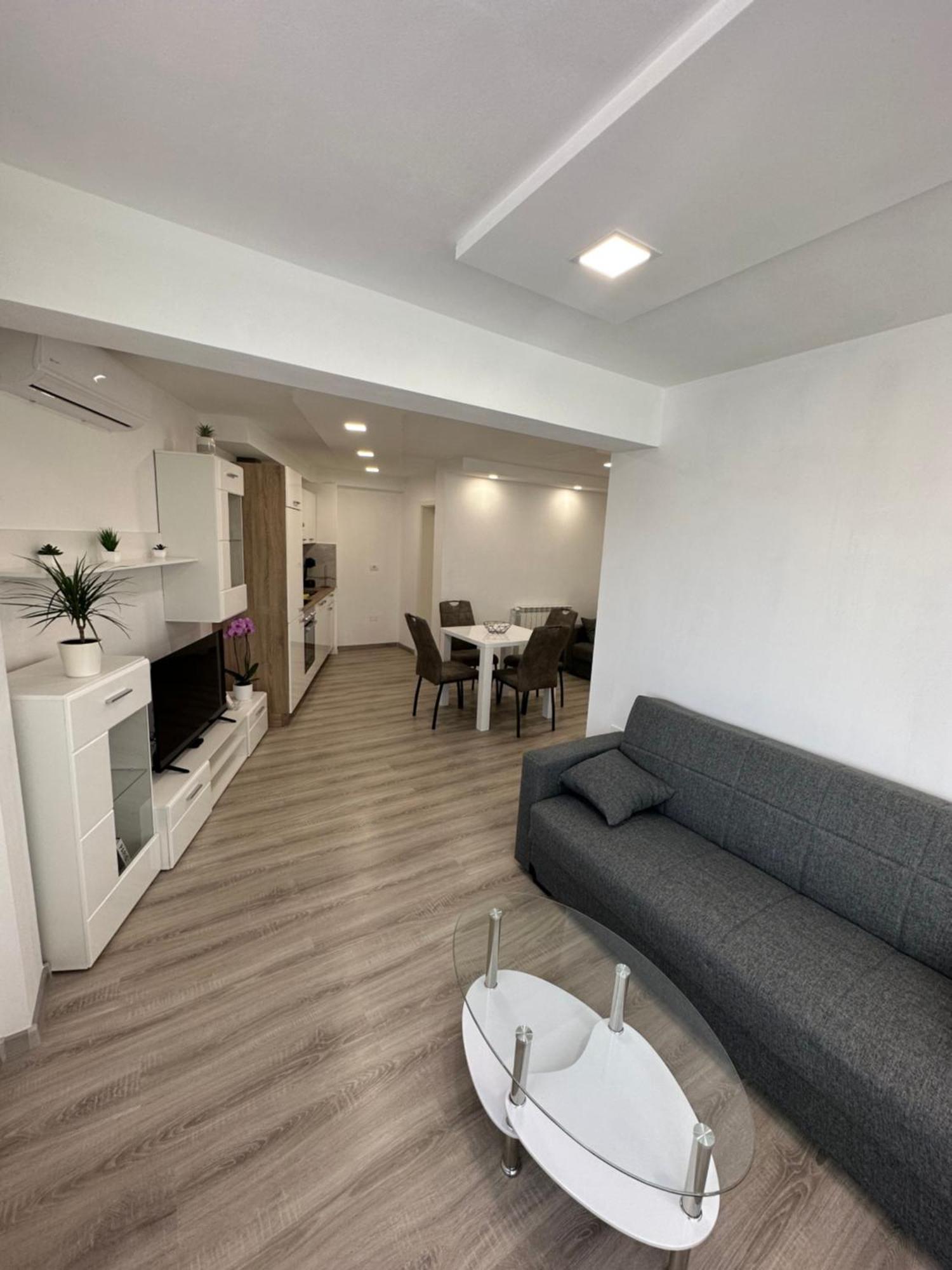Apartma La Vita Копер Экстерьер фото